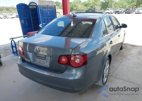 2008 Volkswagen Jetta Sel из США, поврежденный, VIN 3VWRM71K68M058236